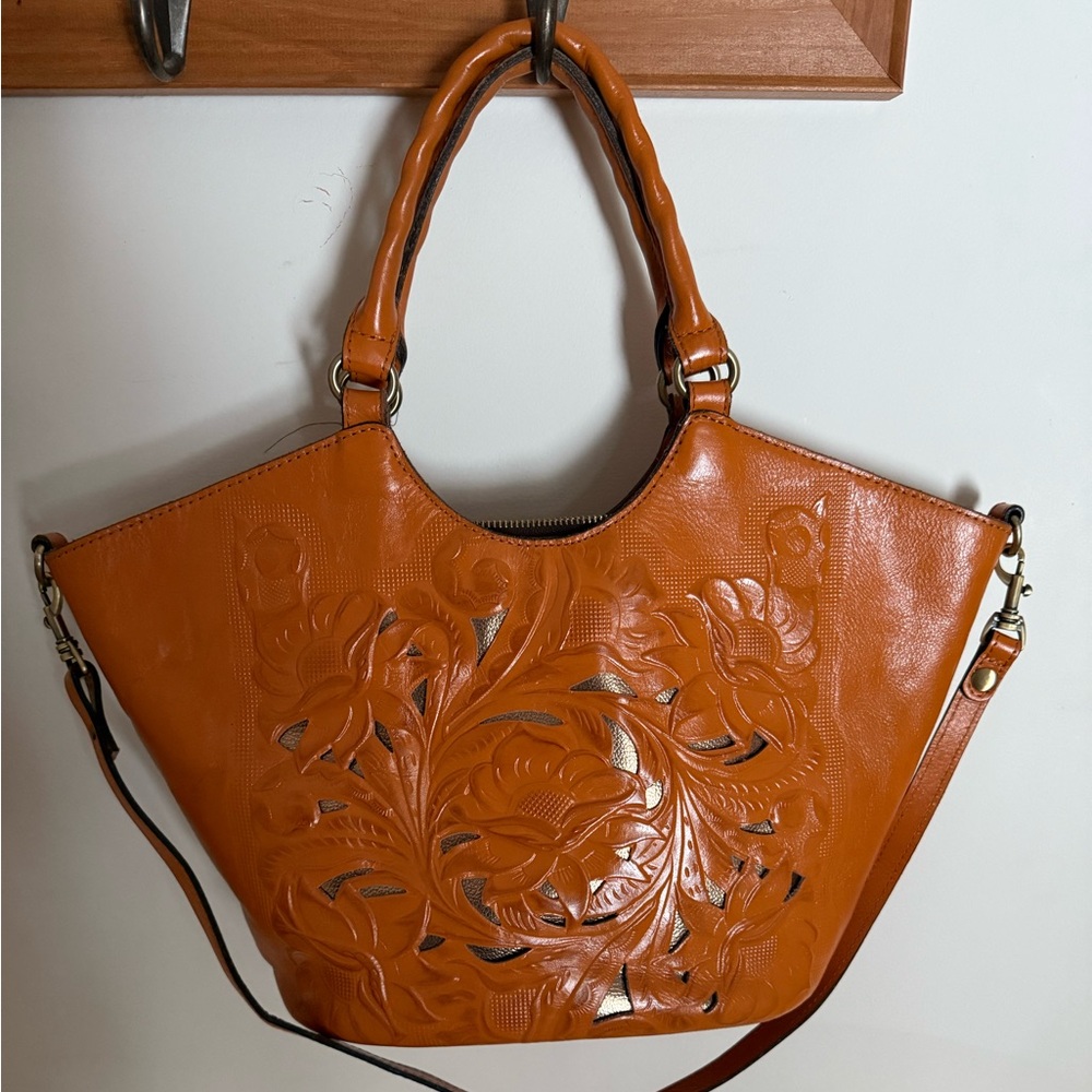 Patricia Nash satchel